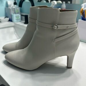 Life Stride booties with heel